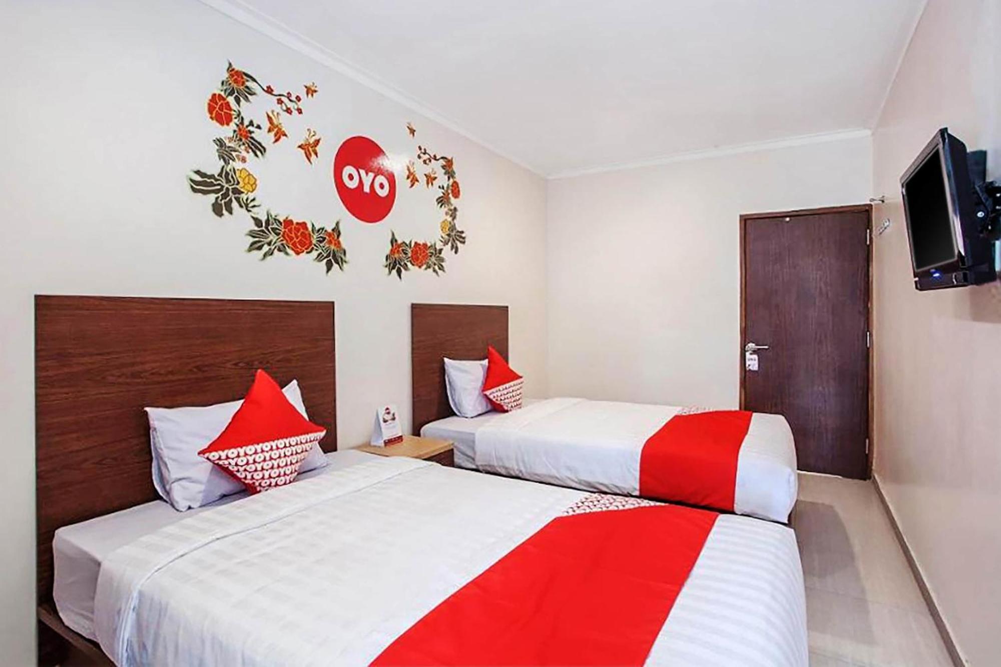 סוראבאיה Super Oyo Capital O 134 Lg Residence מראה חיצוני תמונה